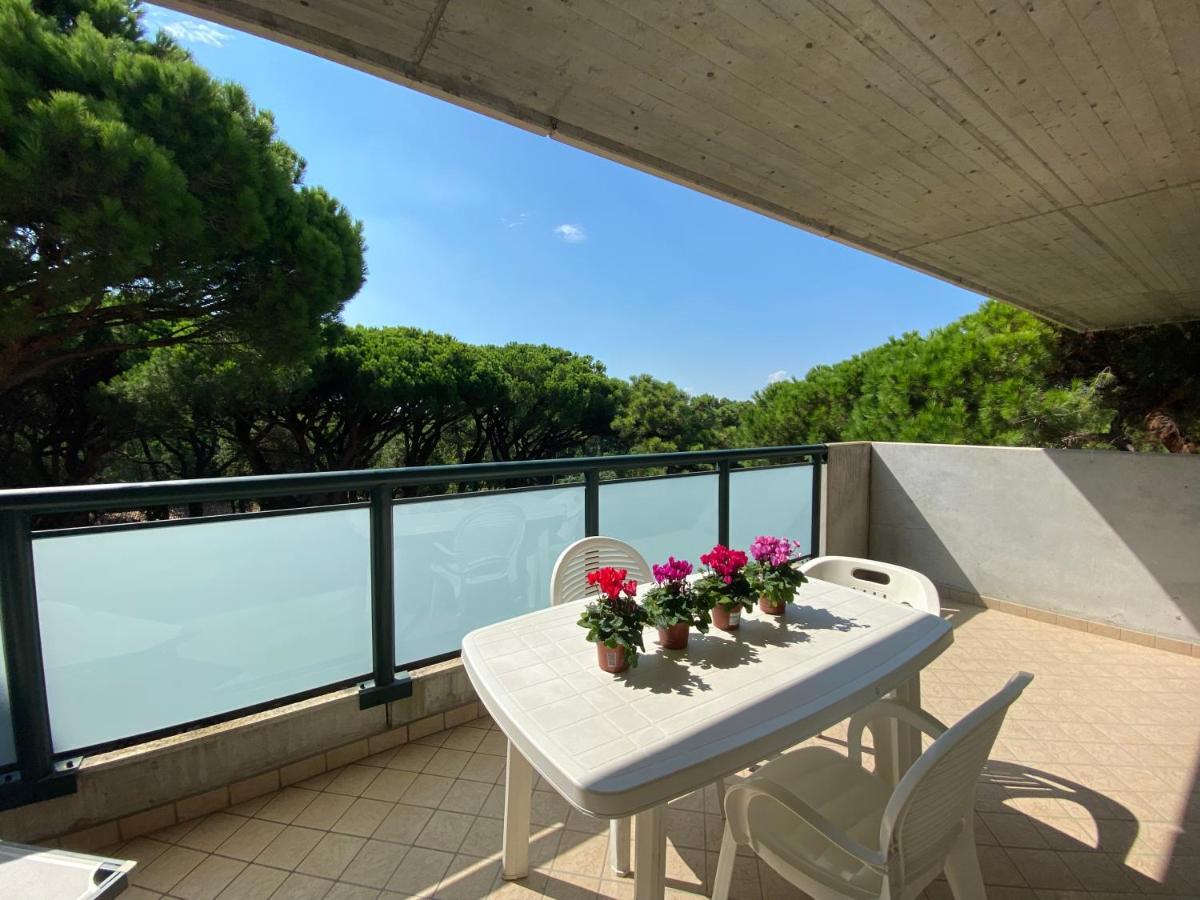 Residence Pineta Verde Milano Marittima Bagian luar foto