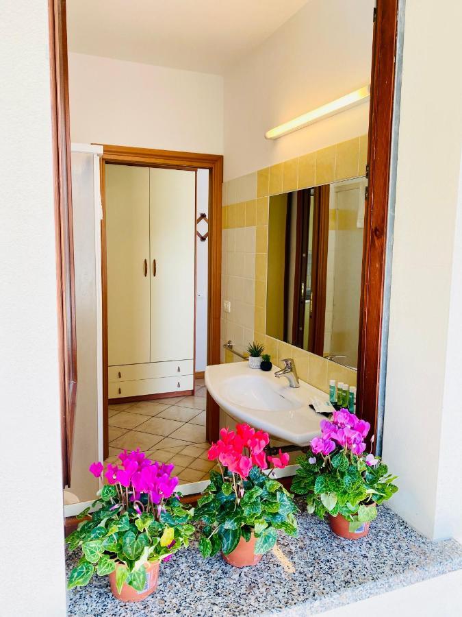 Residence Pineta Verde Milano Marittima Bagian luar foto
