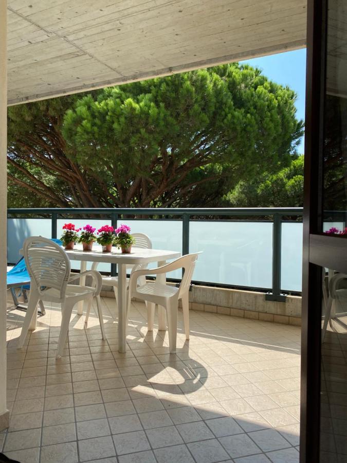 Residence Pineta Verde Milano Marittima Bagian luar foto